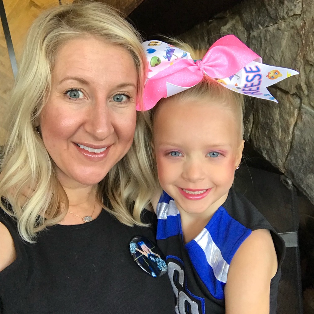 🌺Meet your posher 🌺